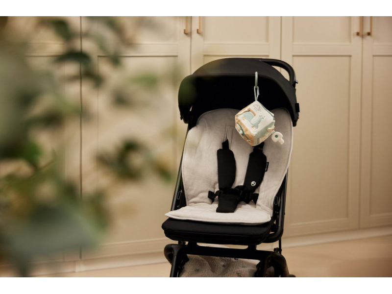 Sedací podložka do kočárku Nougat