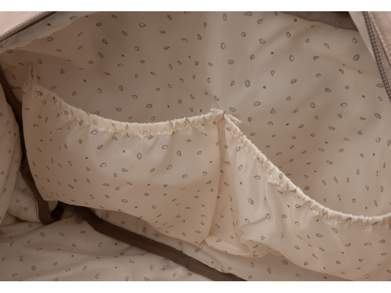 Přebalovací taška Embossed Lily Milky Coffee