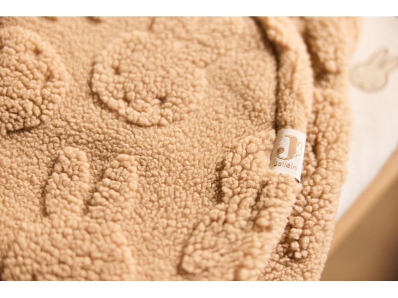 Zavinovačka Miffy Jacquard Teddy Biscuit