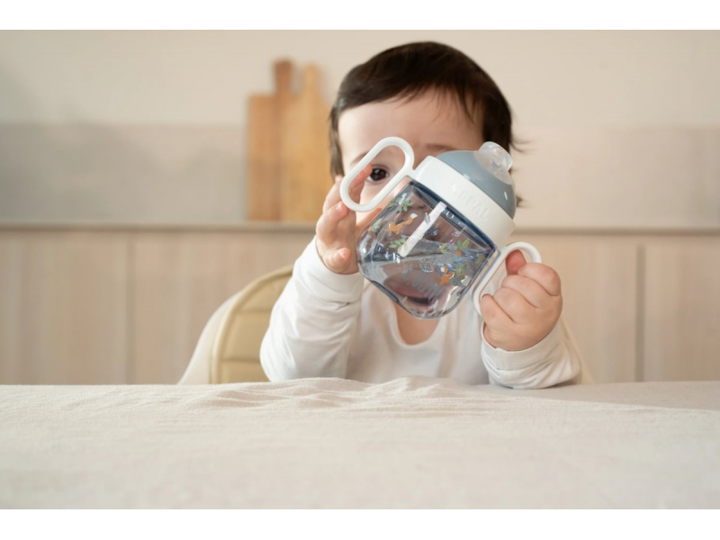 Hrnek s pítkem 200 ml Forest Friends