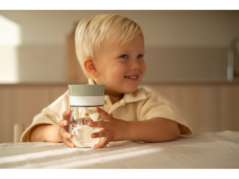 Hrnek trénovací 360° 300 ml 9m+ Farma