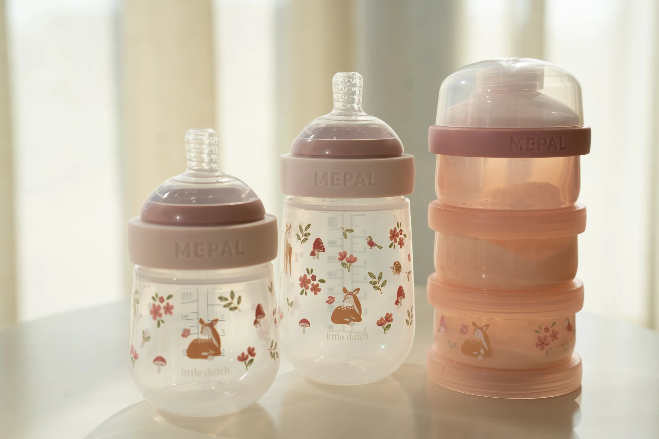 LITTLE DUTCH Kojenecké láhve 165 ml + 240 ml + 2 savičky Fairy Garden