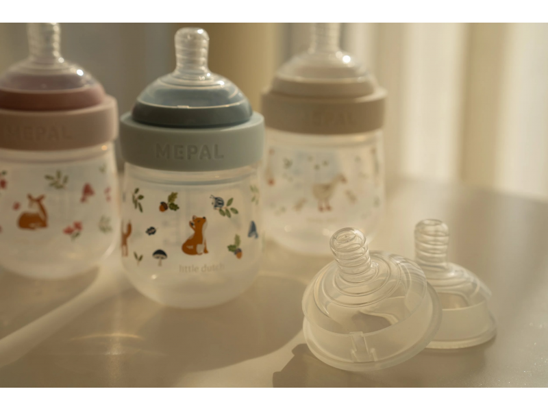 Kojenecké láhve 165 ml + 240 ml + 2 savičky Forest Friends