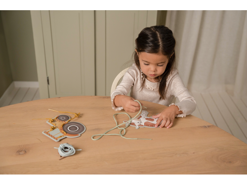 Šněrovací karty Farma