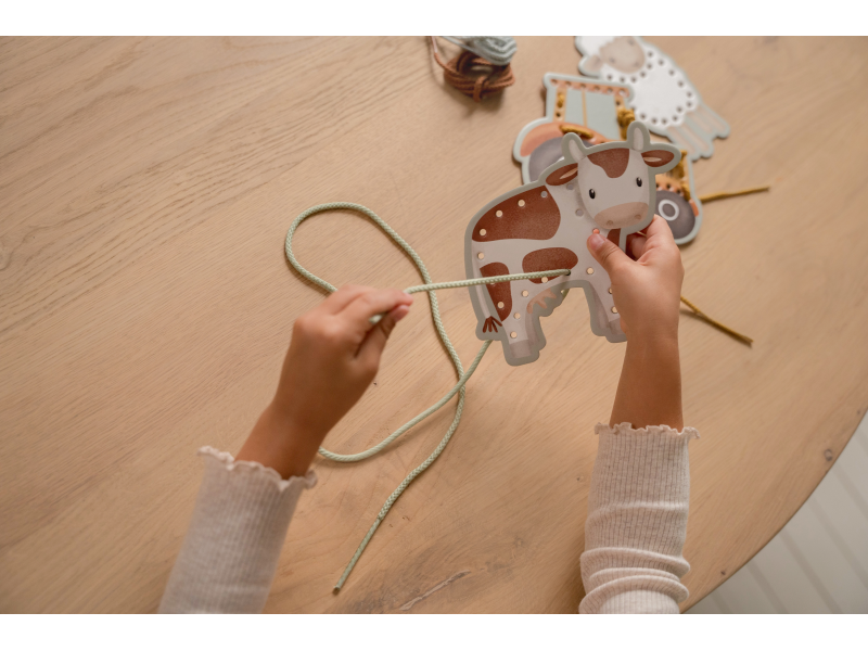 Šněrovací karty Farma