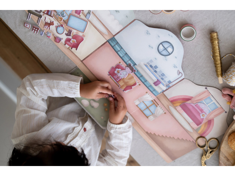 Knížka se samolepkami Dům Rosa