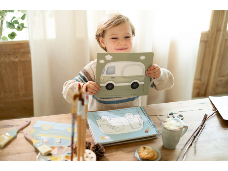 Kniha s vystřihovacími auty Jim