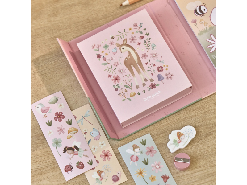 Omalovánky s pastelkami a samolepkami Rosa Fairy Garden