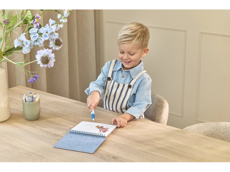 Kniha kouzlení s vodou Jim Doprava