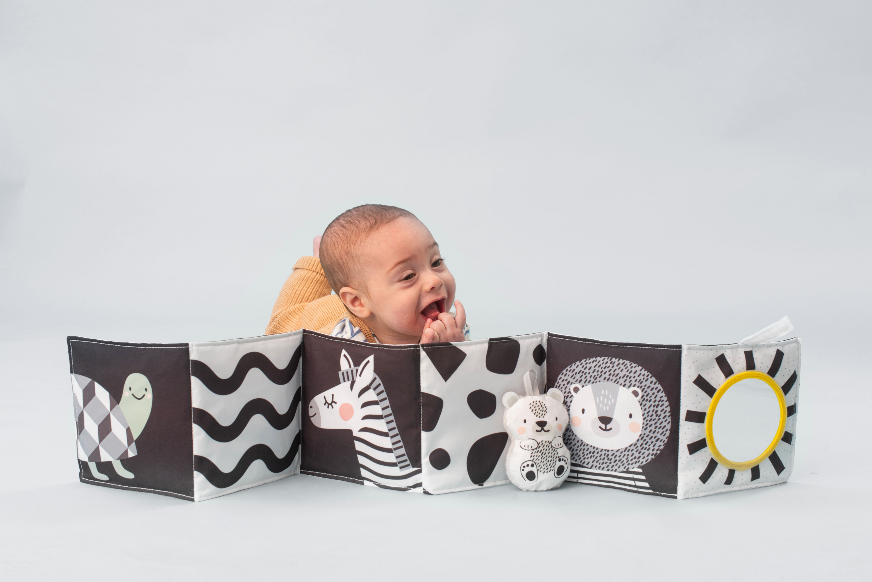 Knížka pro nejmenší Savana