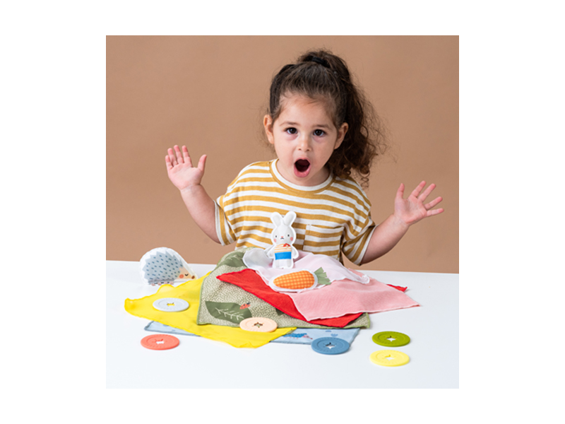 Schovávací sada Peek-a-Boo