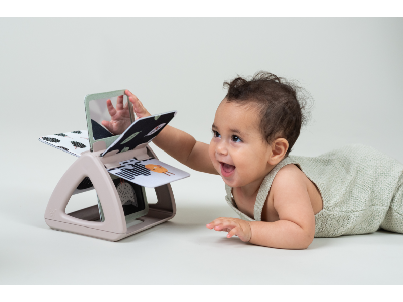 Otočná knížka Black & White