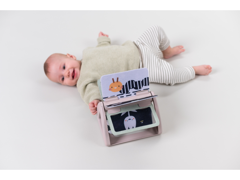 Otočná knížka Black & White