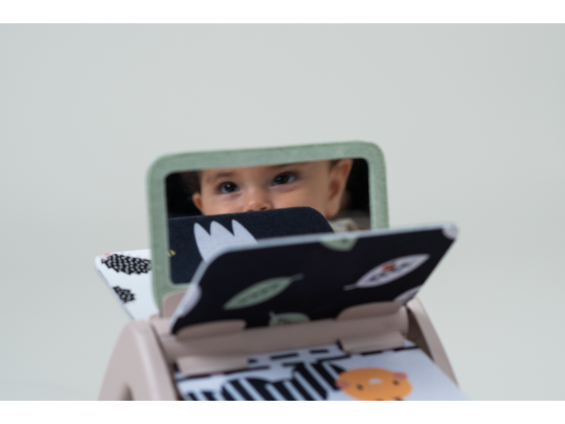 Otočná knížka Black & White