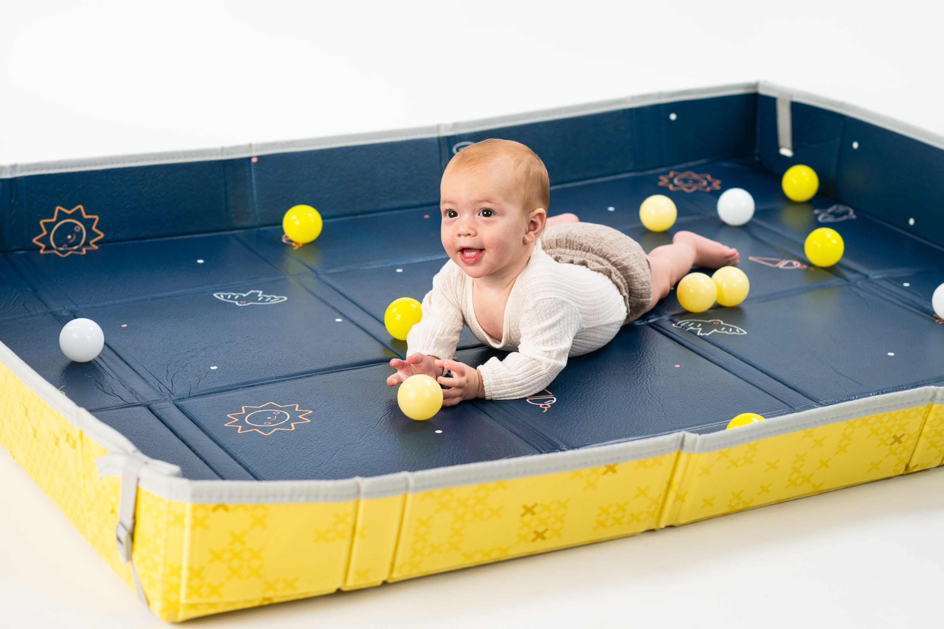 TAF TOYS Hrací podložka pěnová s míčky Blue Yellow