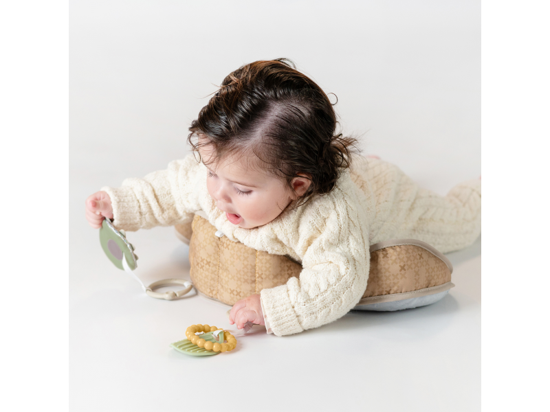 Polštářek pro hru na bříšku Medvěd