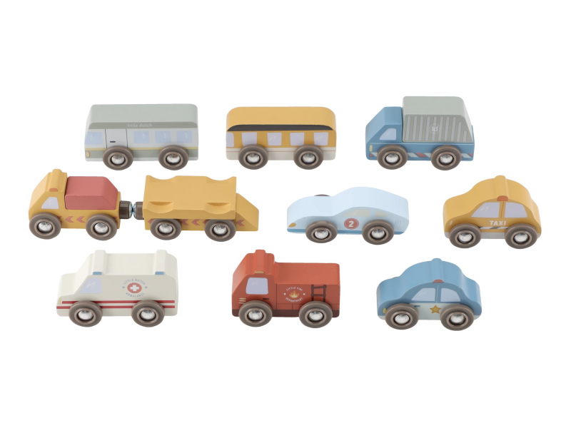 Sada dřevěných autíček