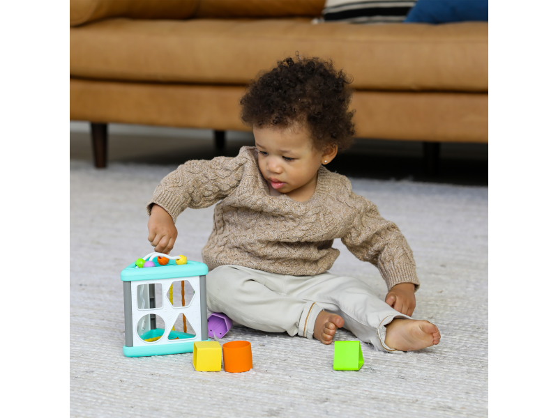 Trojhran s aktivitami a vkládacími tvary