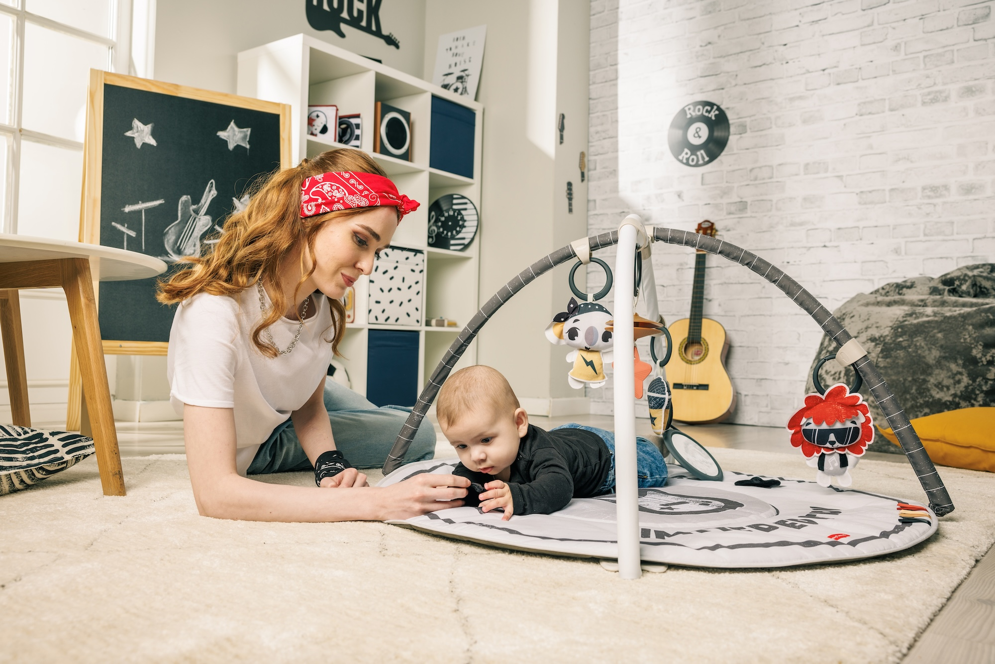 Hrací deka s hrazdou Gymini Tiny Rockers