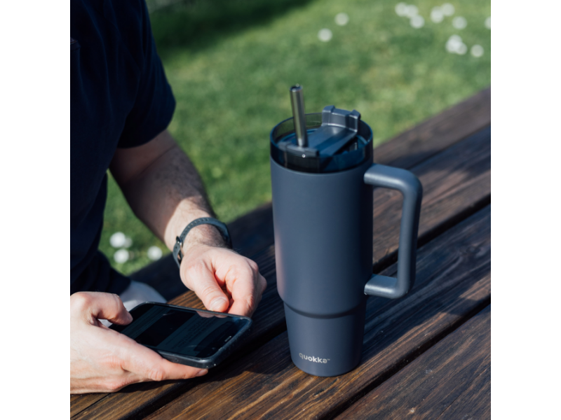 Nerezový termohrnek s brčkem Stream Black 950 ml