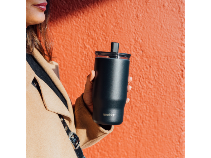 Nerezový termohrnek s brčkem Mist Black 720 ml