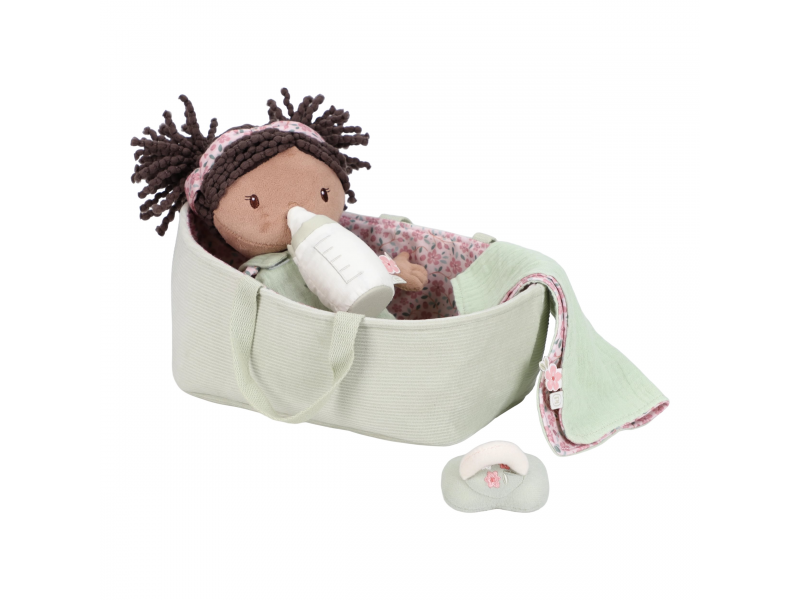 Panenka v košíku Evi