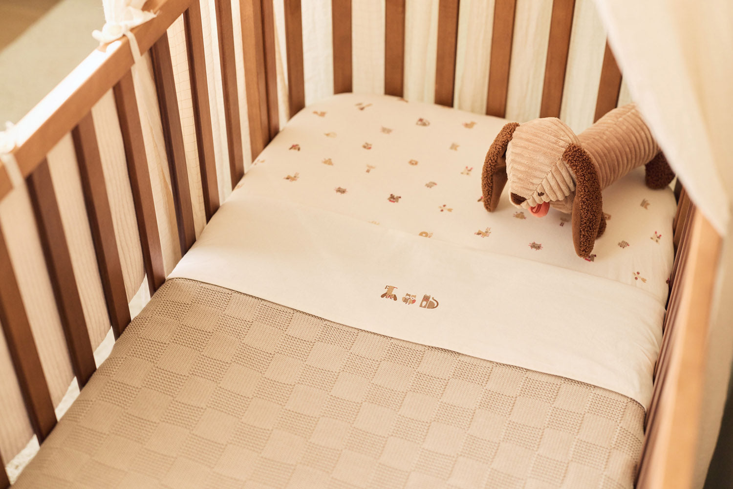 Prostěradlo napínací 40/50 x 80/90 cm Animal Friends