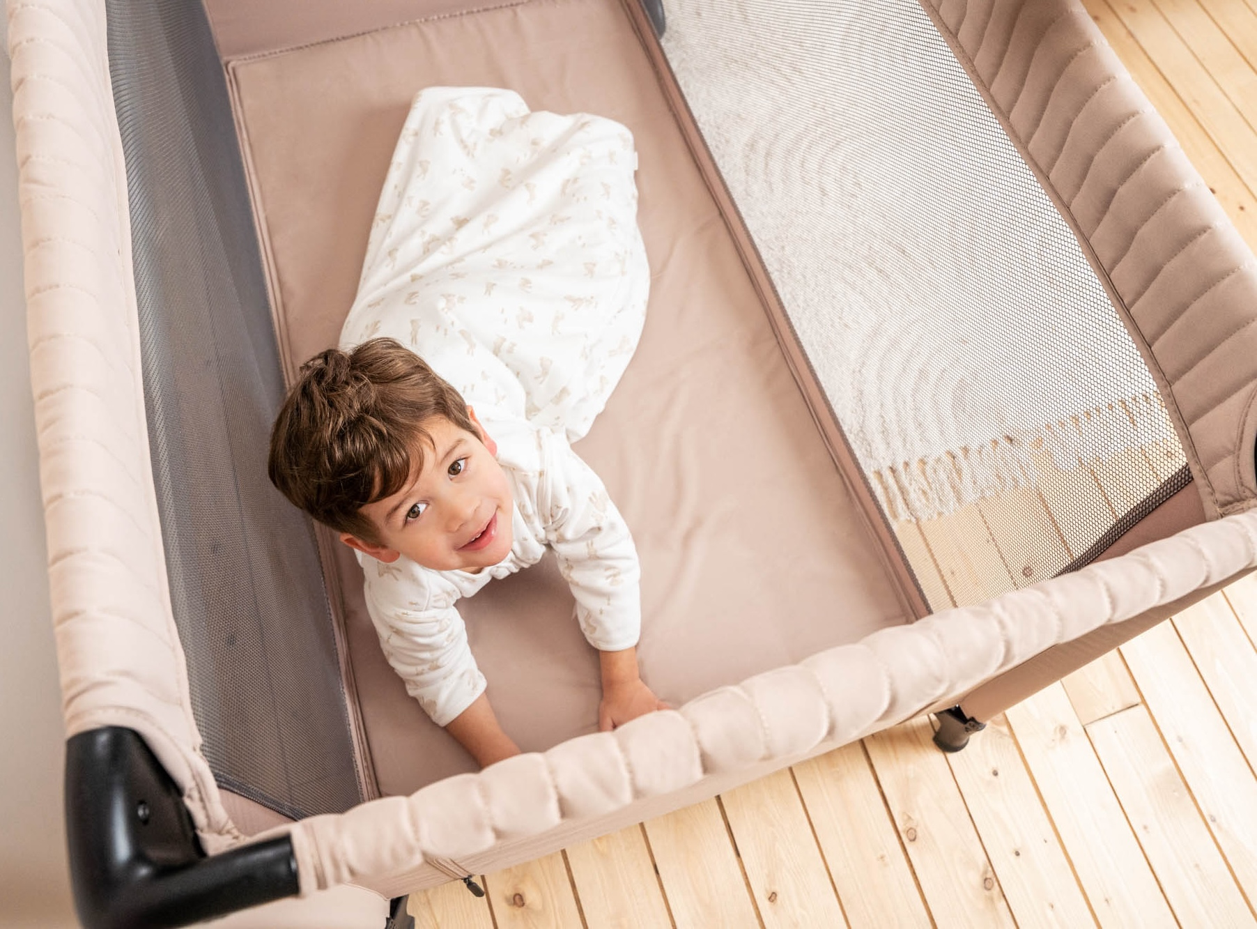 LITTLE DUTCH Postýlka cestovní Beige