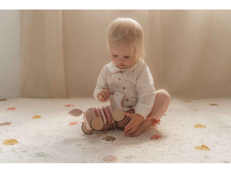 Tahací srnka dřevěná Fairy Garden