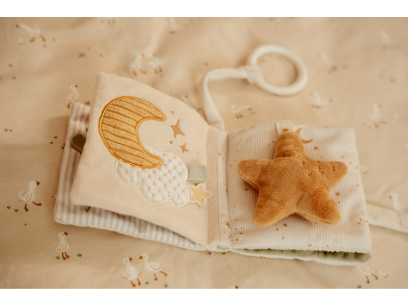 Závěsná textilní knížka s aktivitami Newborn Naturals