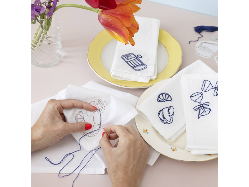 Kreativní sada Vyšívání textilních ubrousků