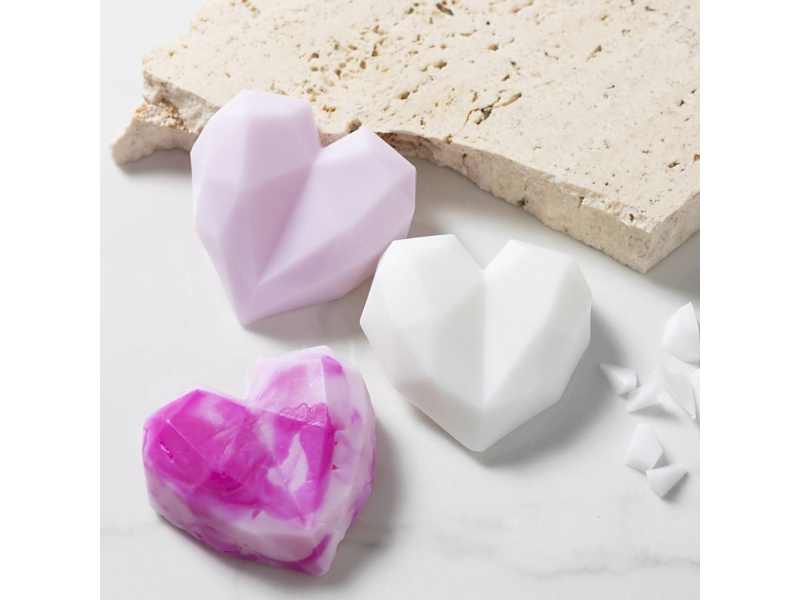 Kreativní sada výroba mýdla Hearts Pink