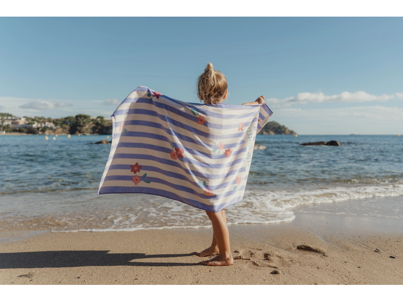 Plážová osuška  120x60 cm  Dreamy Purple Stripe