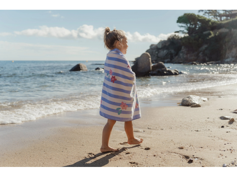 Plážová osuška  120x60 cm  Dreamy Purple Stripe