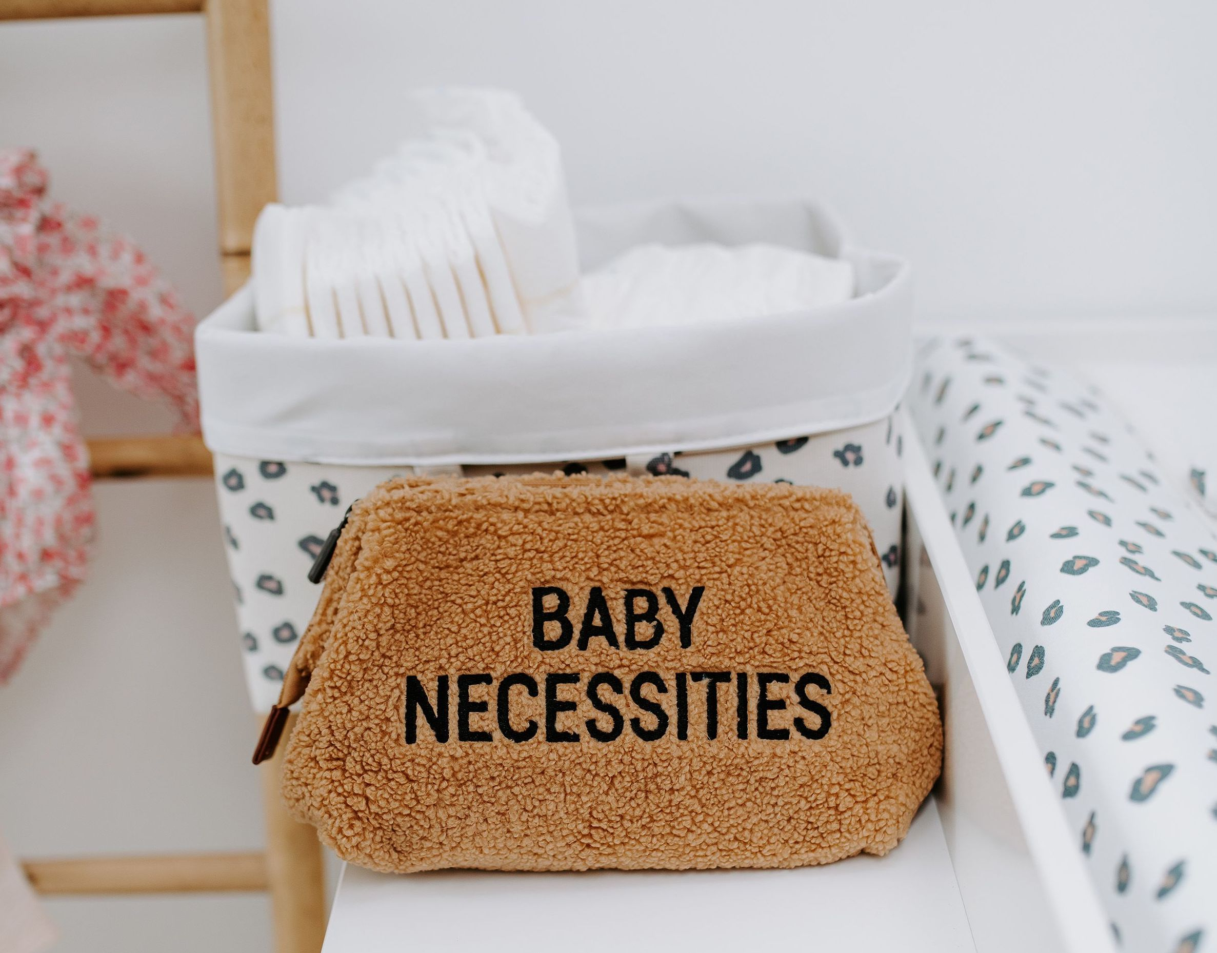 Toaletní taška Baby Necessities Teddy Beige
