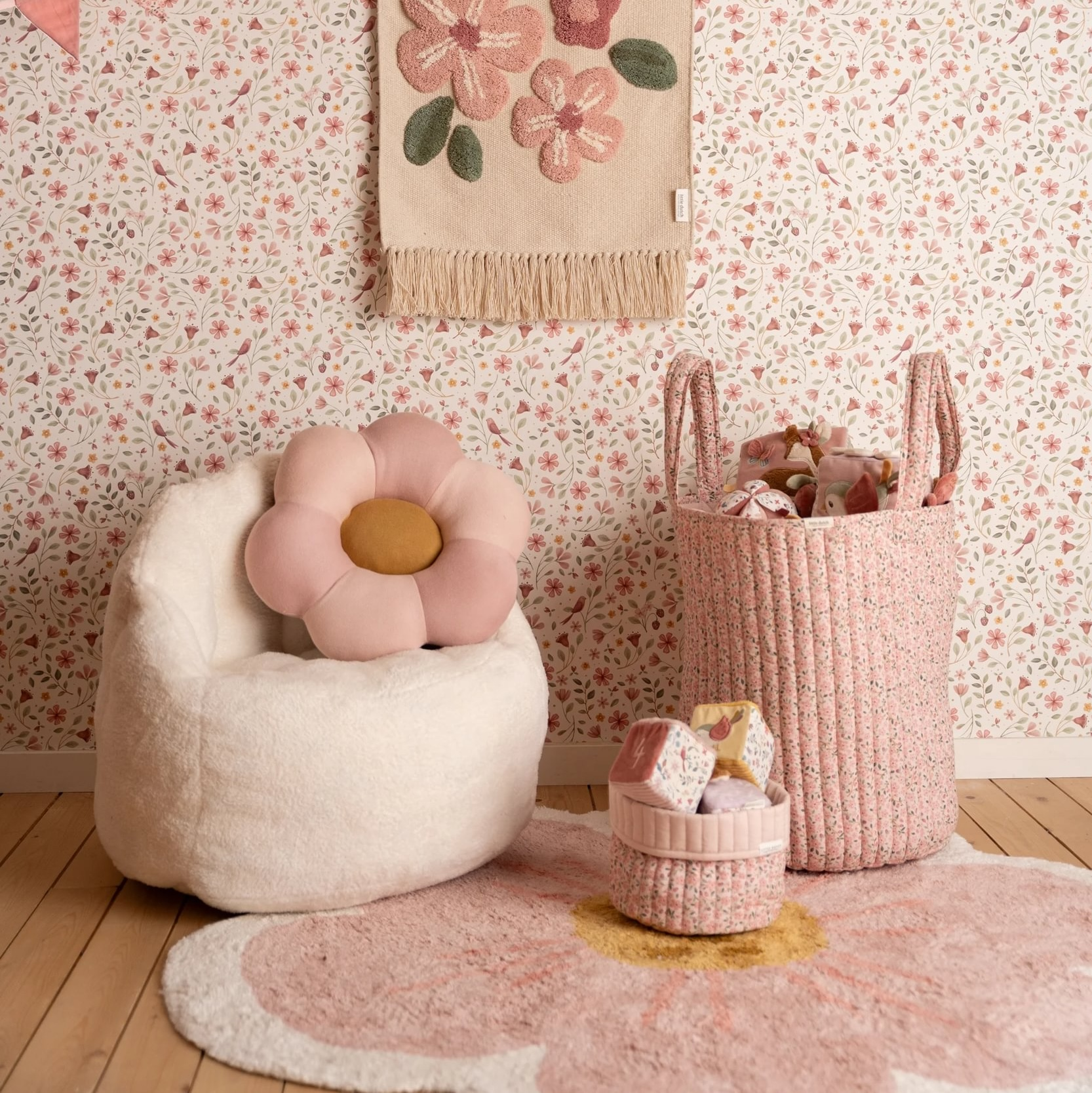 Polštářek květina Fairy Garden