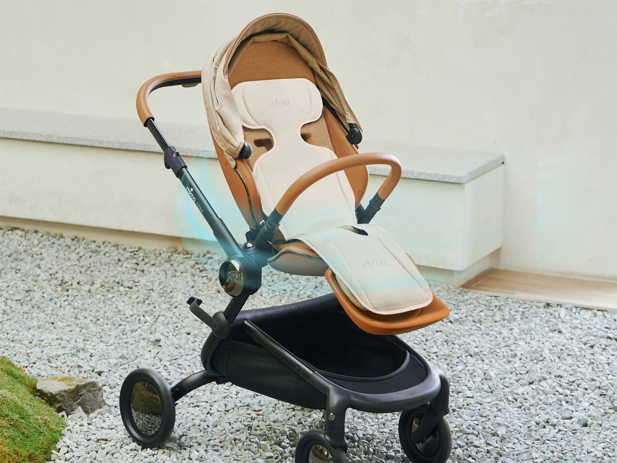 Chladicí podložka do kočárku s větráním Flo Beige
