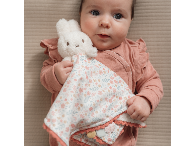Muchláček králíček Miffy Lucky Blossom
