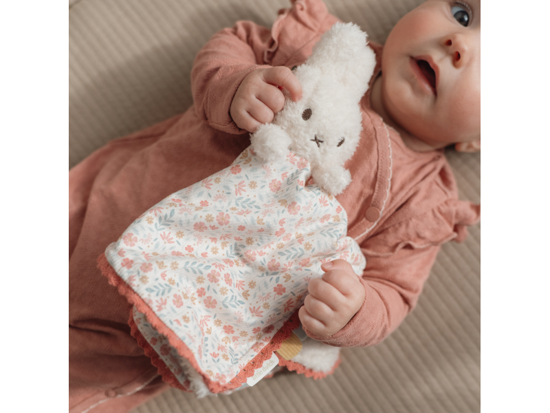 Muchláček králíček Miffy Lucky Blossom