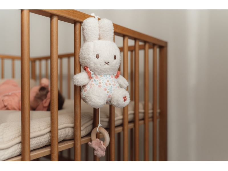 Hudební králíček Miffy Lucky Blossom