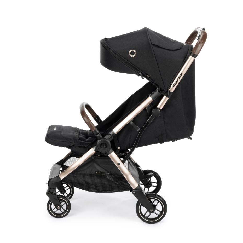 Eva 3 kočárek Essential Black Champagne