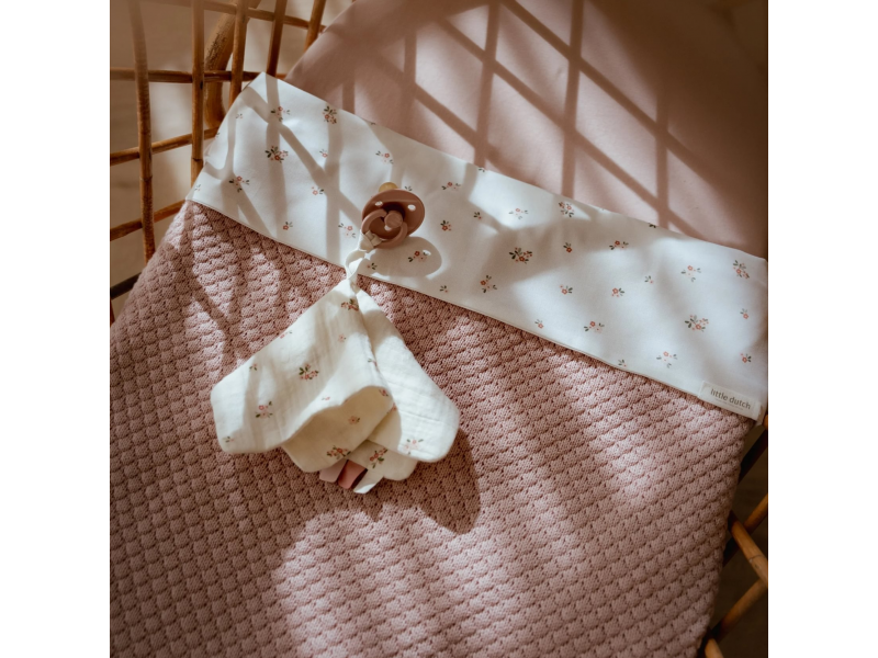 Deka pletená / fleece 70x100 cm Pure Blossom