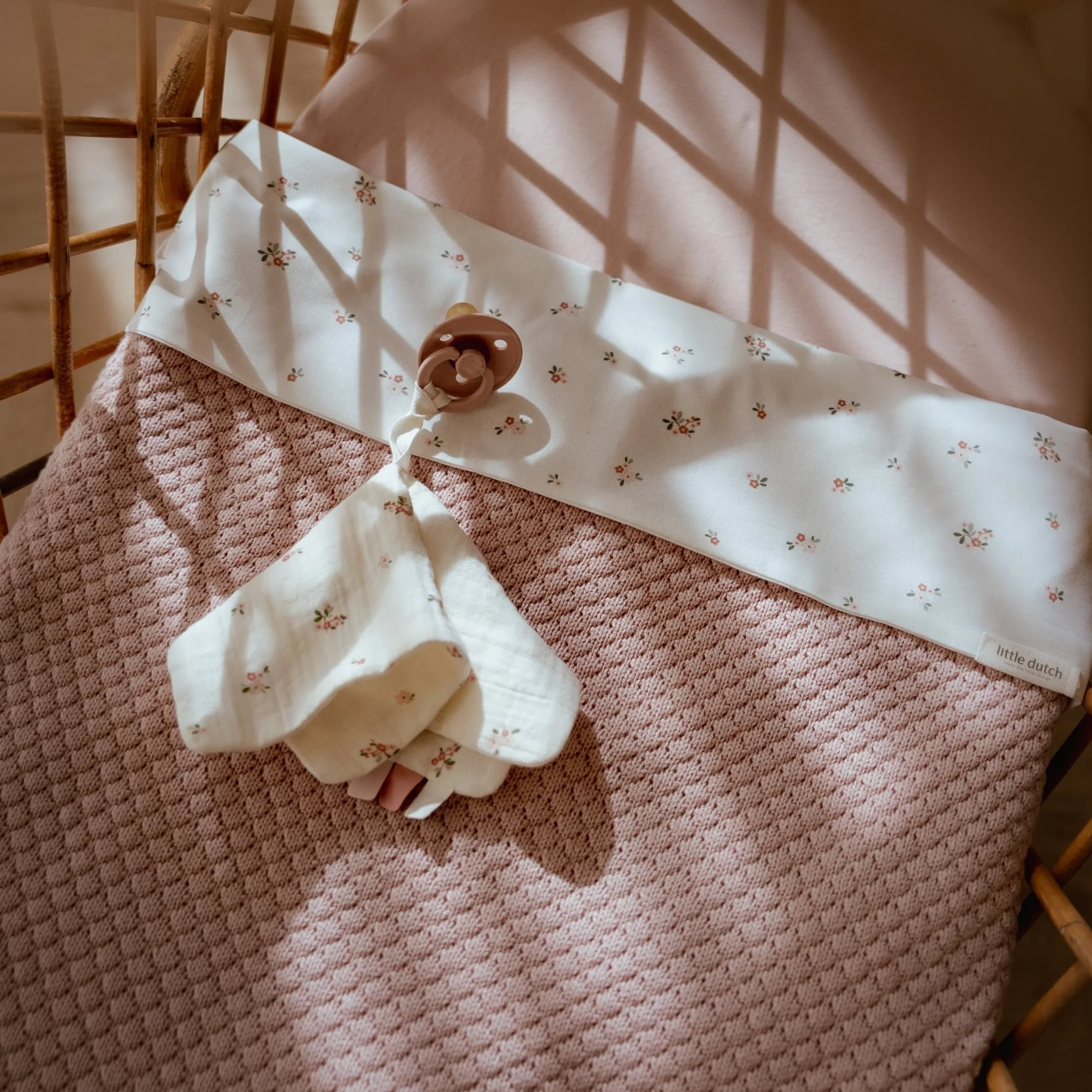 Deka pletená / fleece 70x100 cm Pure Blossom