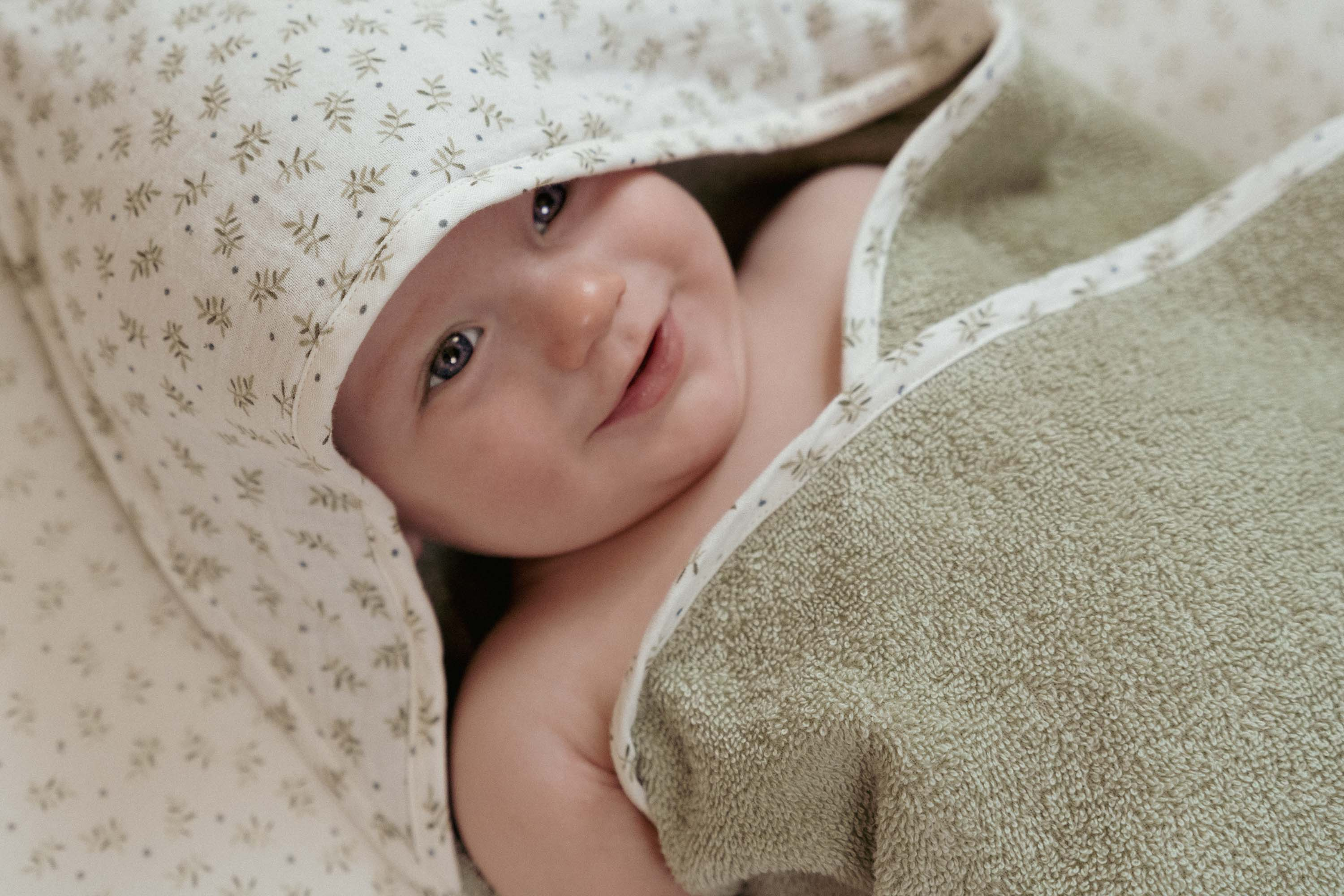 Potah na přebalovací podložku Blueberry Leaves