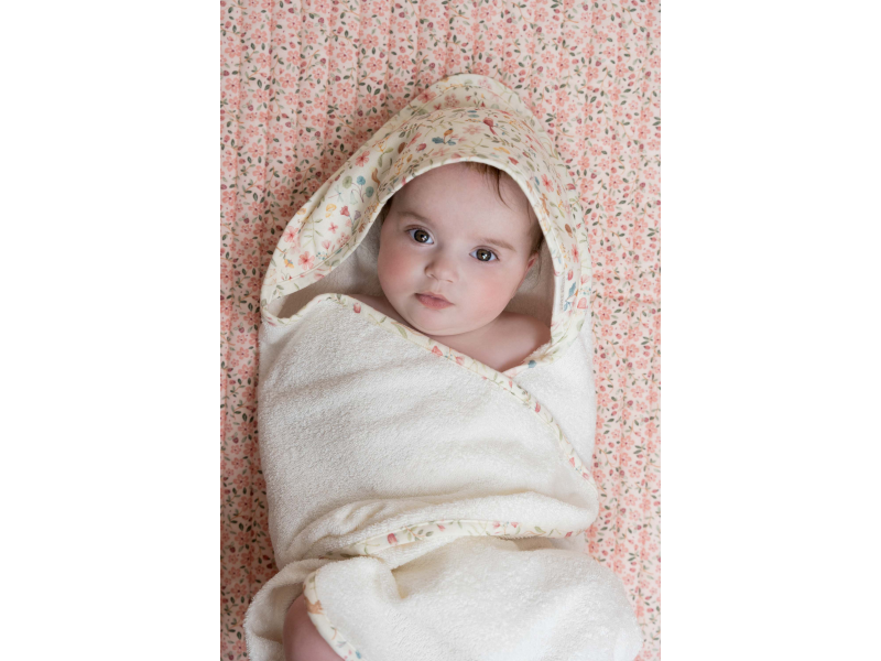 Osuška s kapucí 75x75 cm Fairy Wonders