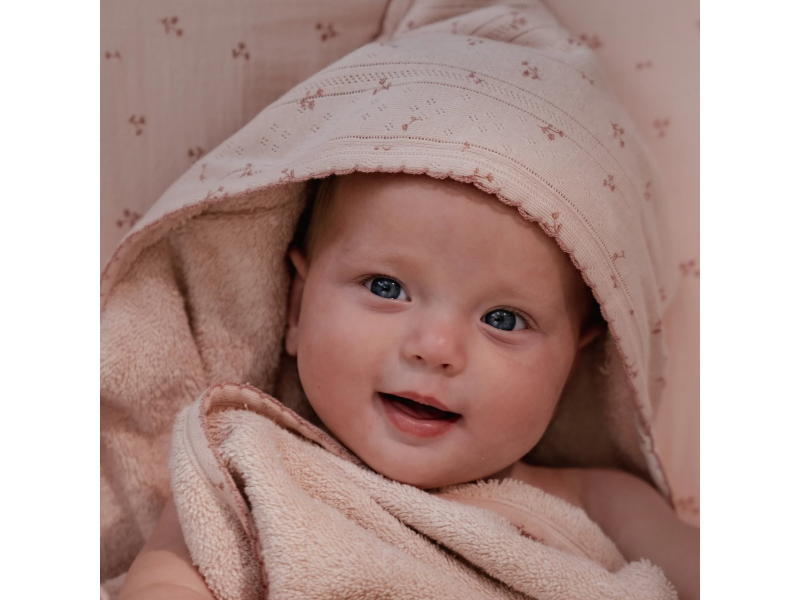 Osuška s kapucí 100x100 cm Pure Blossom