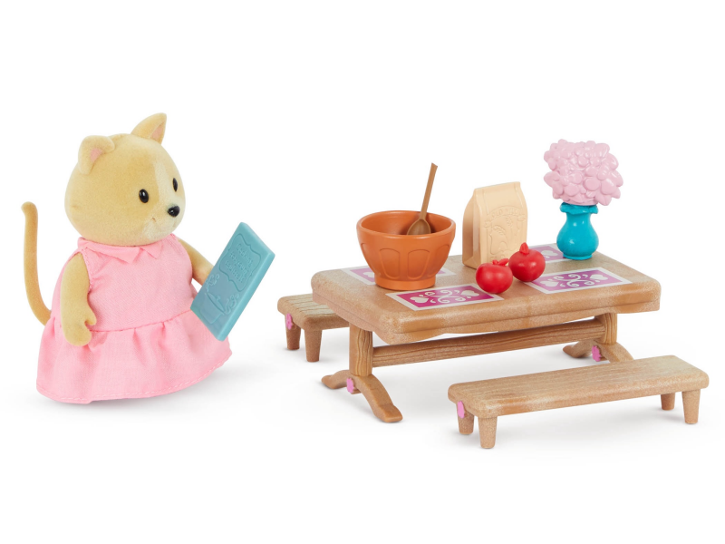 Sada nábytku do ložnice a jídelny