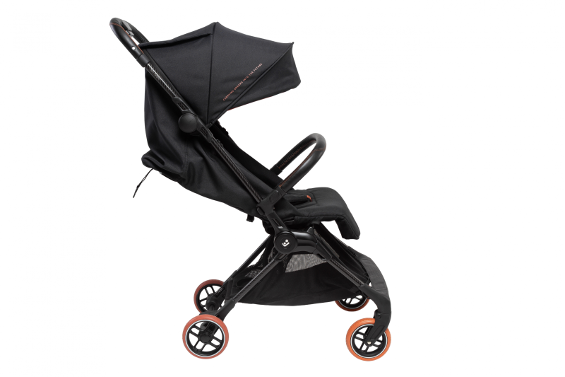 Oslo Carbon kočárek Essential Black