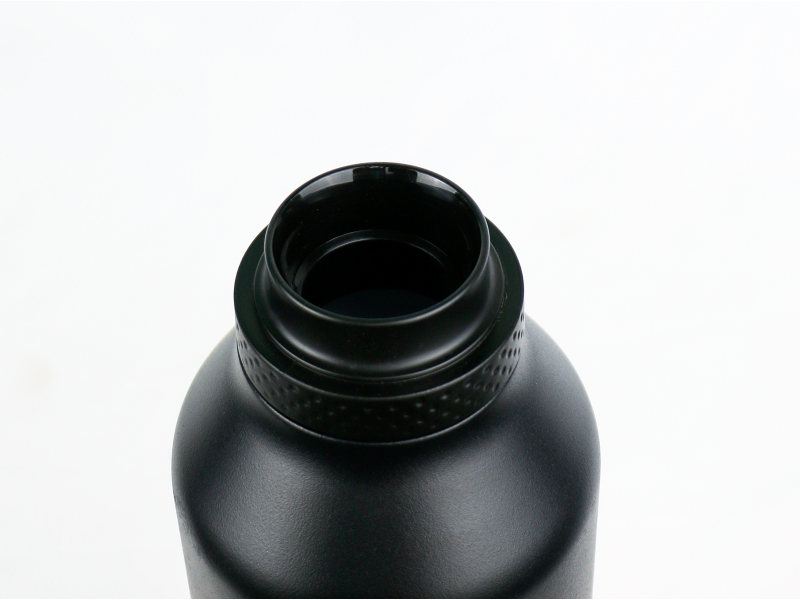 Termoláhev Mii 600 ml Black